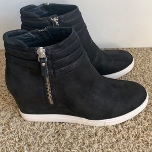 Linea Paola Frieda sneaker wedge black size 8